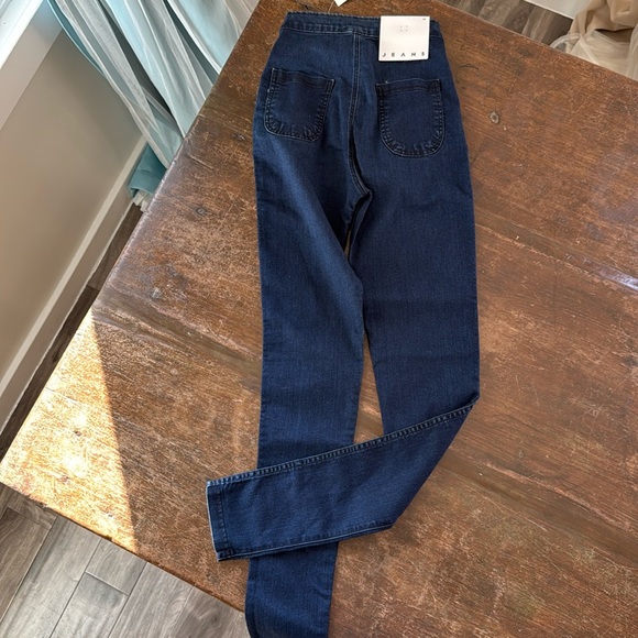 American Apparel - "Easy Jean" Skinny Jeans - Picture 5 of 7